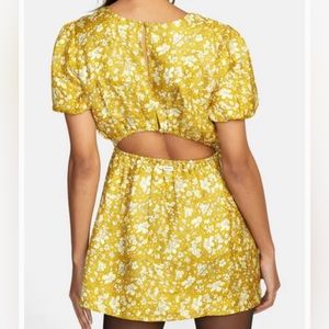 RVCA Womens Accomplice Puff Sleeve Mini Dress Sz M open back new